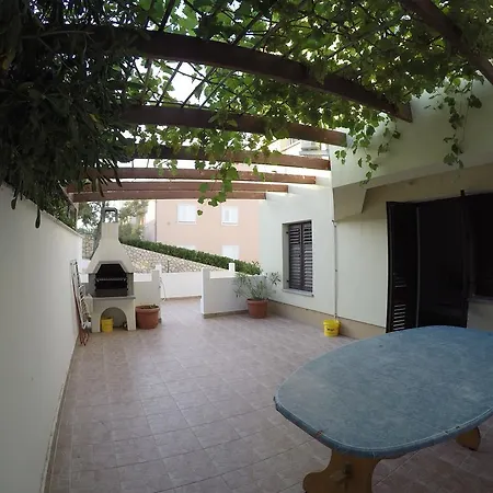 Apartment Kifa Pag Town